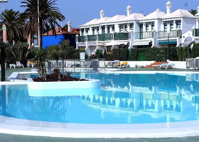 Appartement Palms & Pool Dunaflor *
